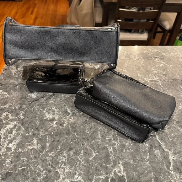 Travel Bag Set (4 Total) - Picture 9 of 9